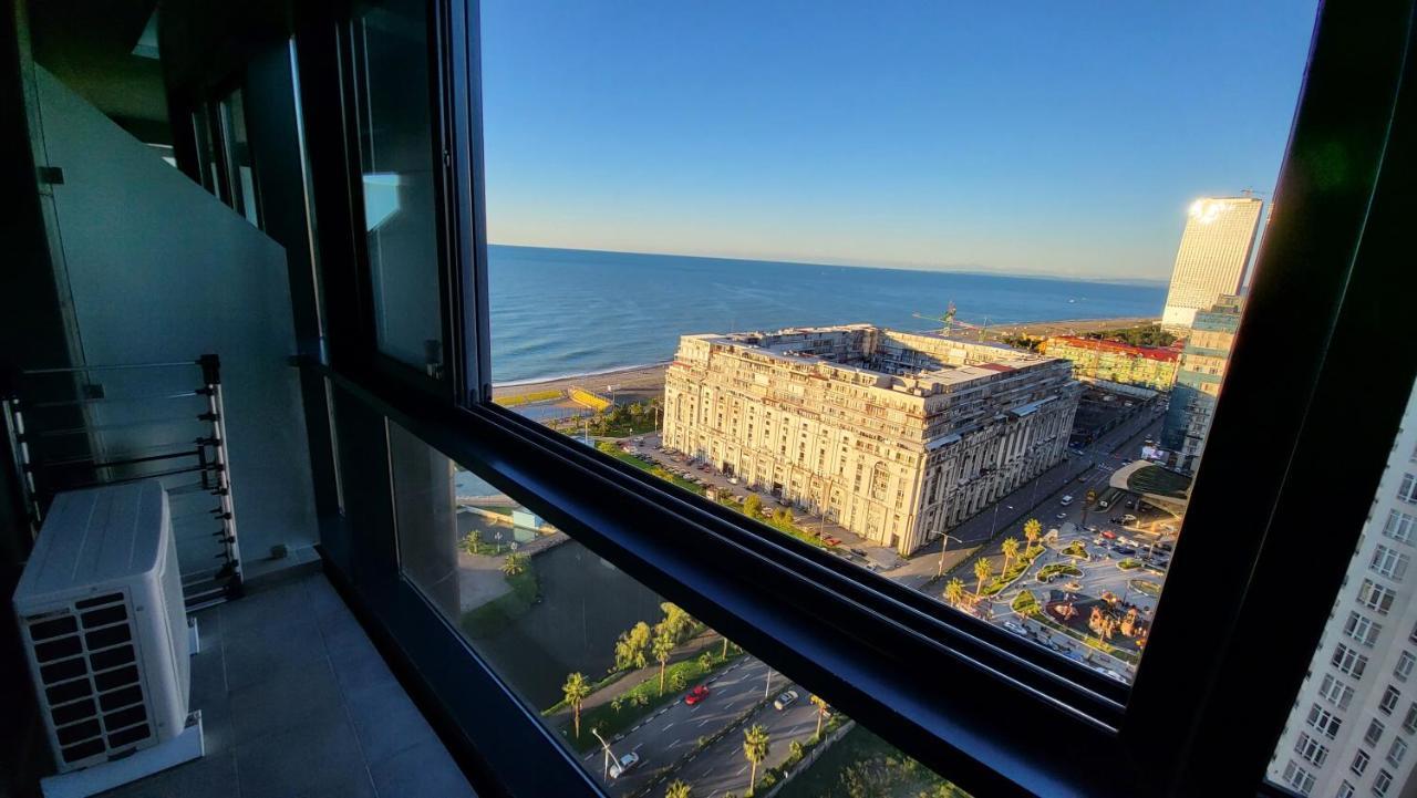 Black Sea Apartments Alliance Palace Batumi Exteriér fotografie