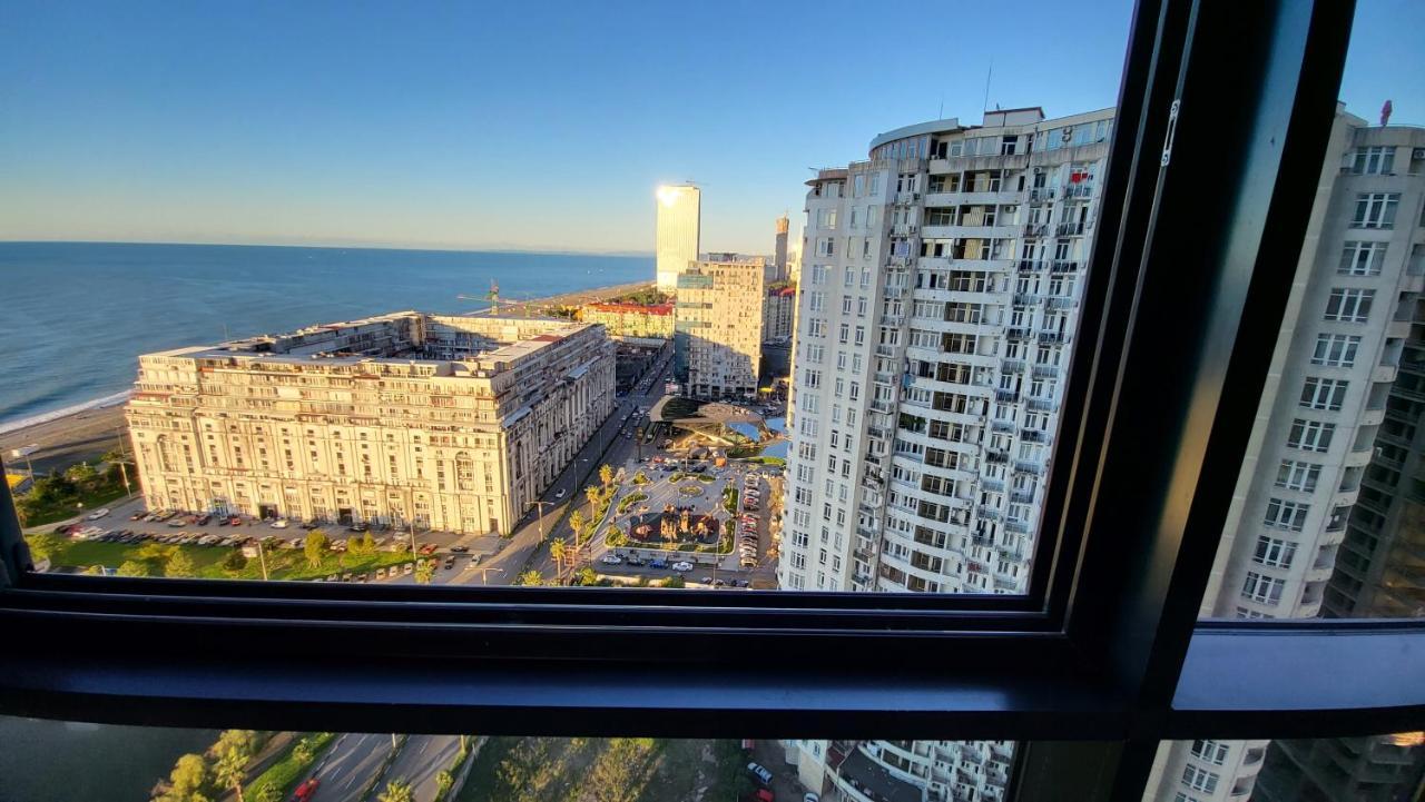 Black Sea Apartments Alliance Palace Batumi Exteriér fotografie