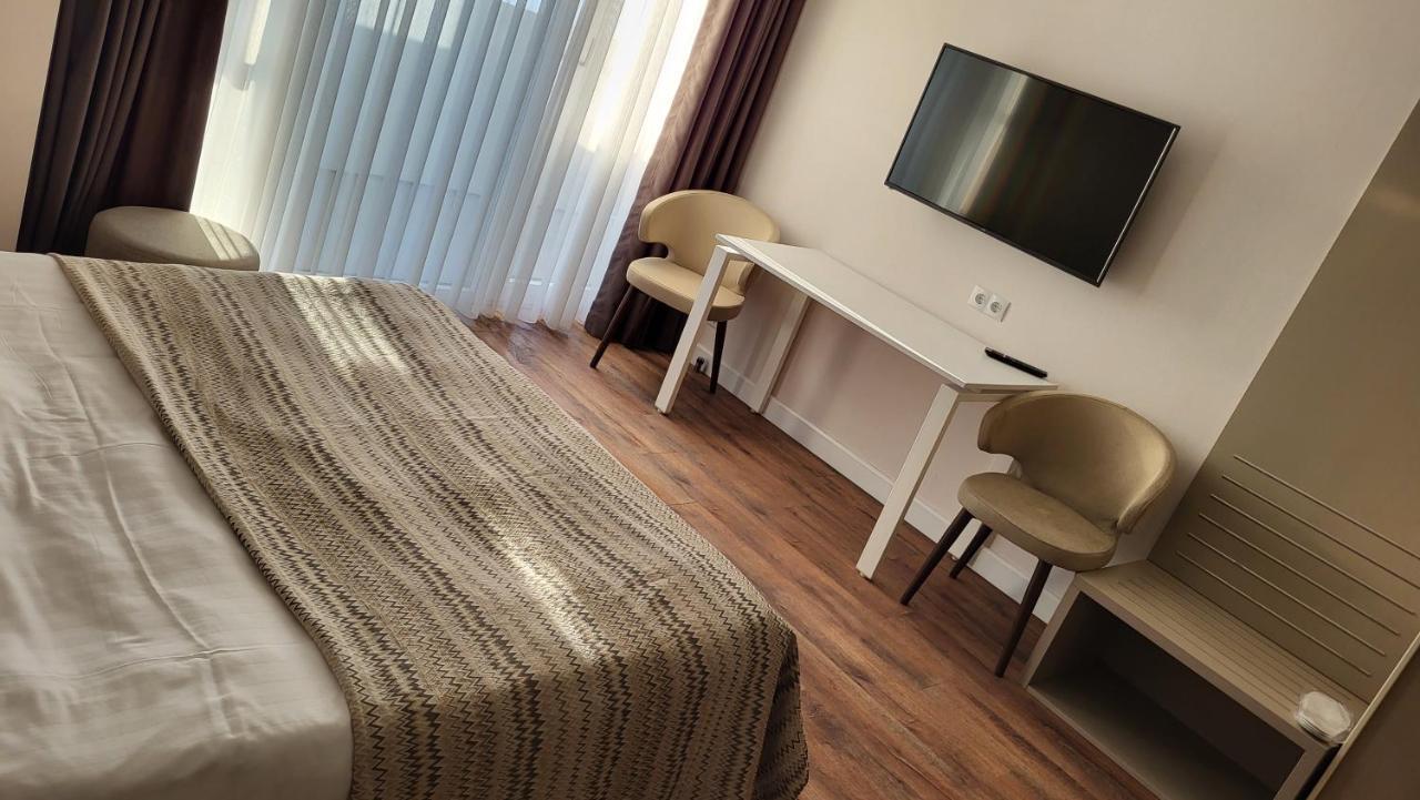 Black Sea Apartments Alliance Palace Batumi Exteriér fotografie