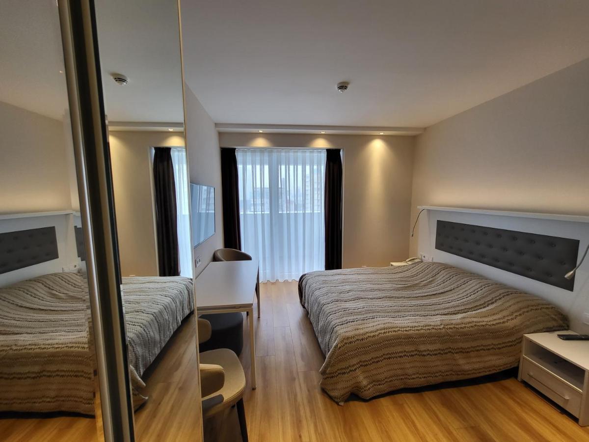 Black Sea Apartments Alliance Palace Batumi Exteriér fotografie